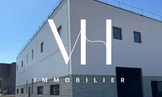 Bureau  155 m² à louer à Signes (83870)