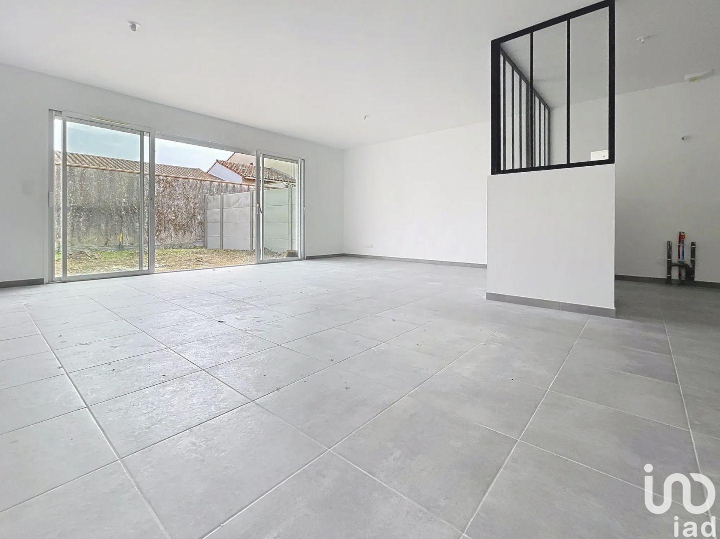 Vente Maison/villa 4 pièces - Photo 2