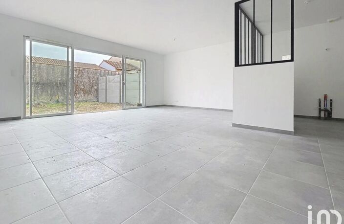 Vente Maison/villa 4 pièces — photo 2
