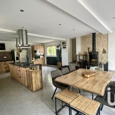 Maison 8 pièces 329000 €