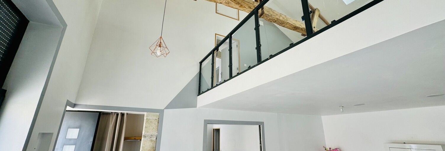 Maison 8 Pièces 222 m² à vendre à Coteaux-du-Blanzacais (16250)