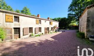 Maison 8 Pièces 211 m² à vendre à Sèvremont (85700)