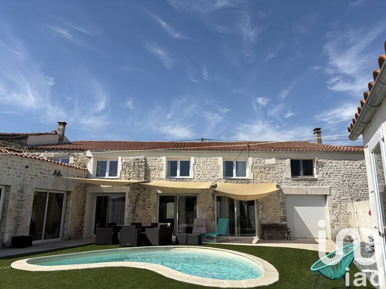 Vente Maison traditionnelle 11 pièces — photo 1