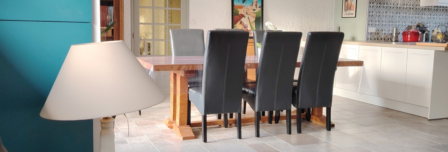 Maison 6 Pièces 111 m² à vendre à Jarnac-Champagne (17520)