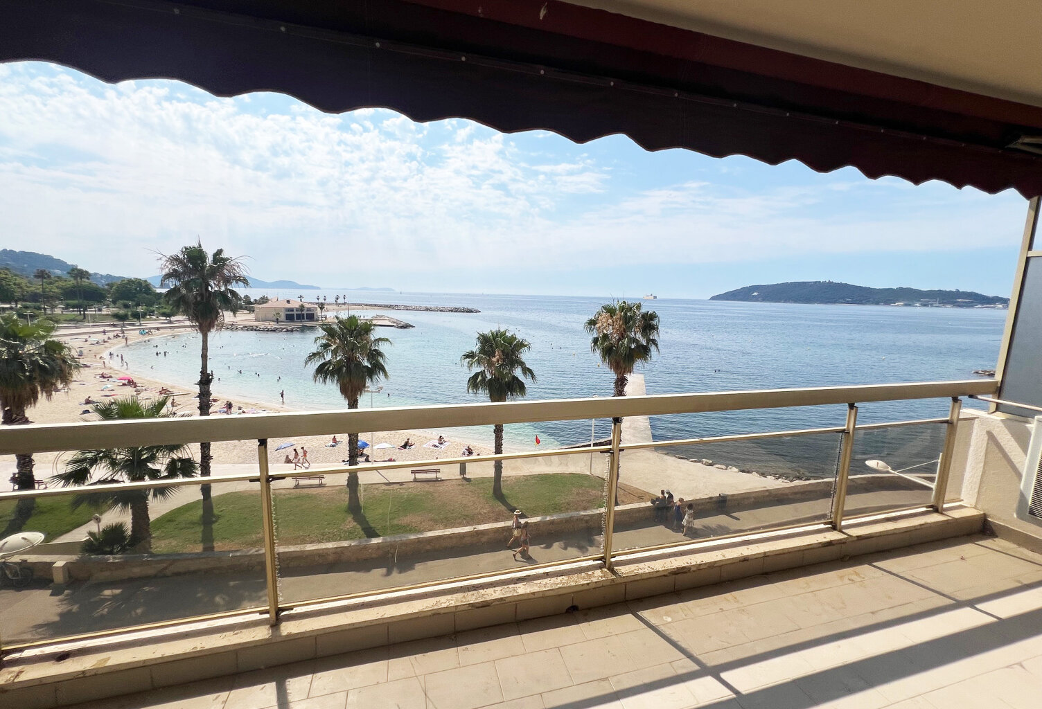 MOURILLON-FACE MER TYPE 3 AVEC TERRASSE ET GARAGE — photo 1