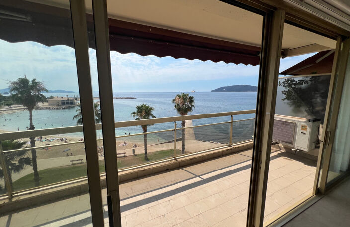 MOURILLON-FACE MER TYPE 3 AVEC TERRASSE ET GARAGE — photo 2