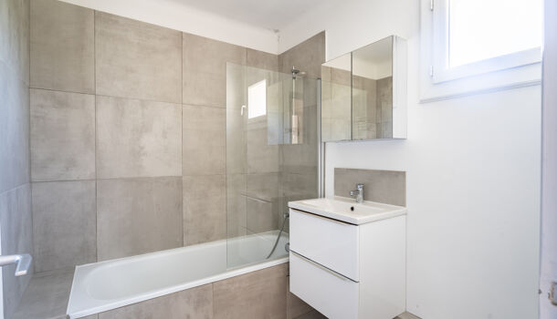 Appartement 2 pièces  à vendre Aix-en-Provence 13100