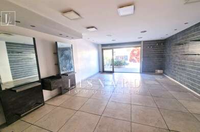 Commerce  180000 €