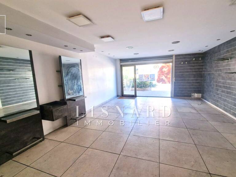 professionnel local commercial — photo 1