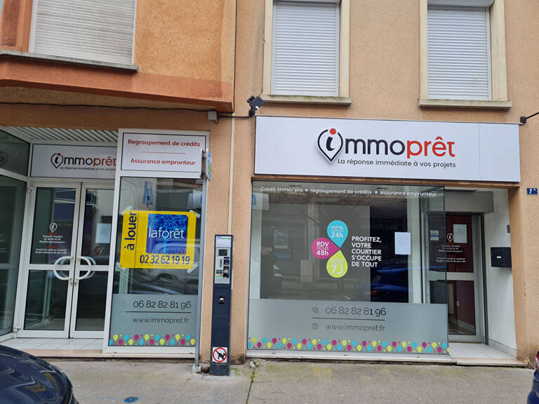 Bureaux Evreux 136.70 m2 — photo 1