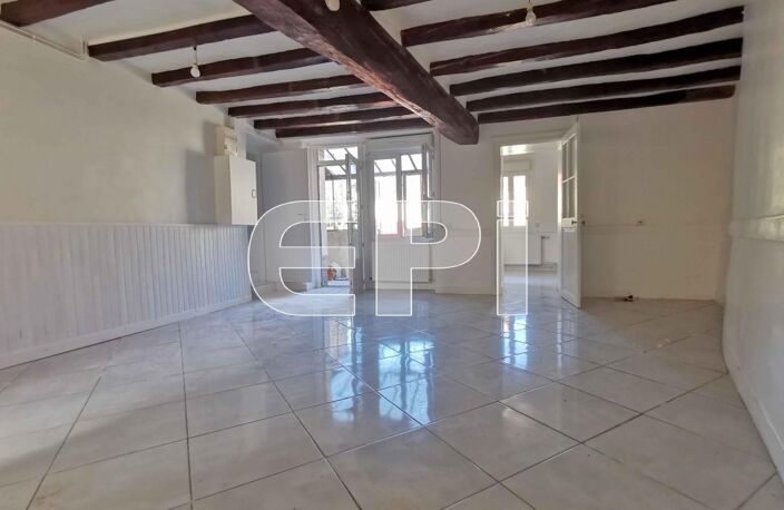 Réf 8076. Loudun, maison de 72 m² avec jardin, en parpaing et — photo 2