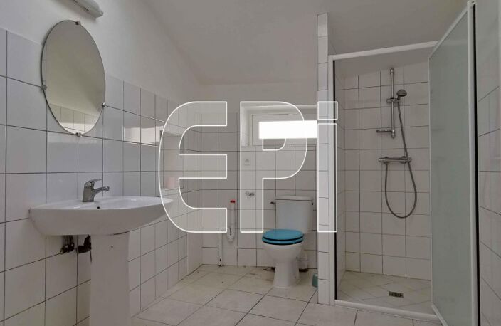 Réf 8076. Loudun, maison de 72 m² avec jardin, en parpaing et — photo 3