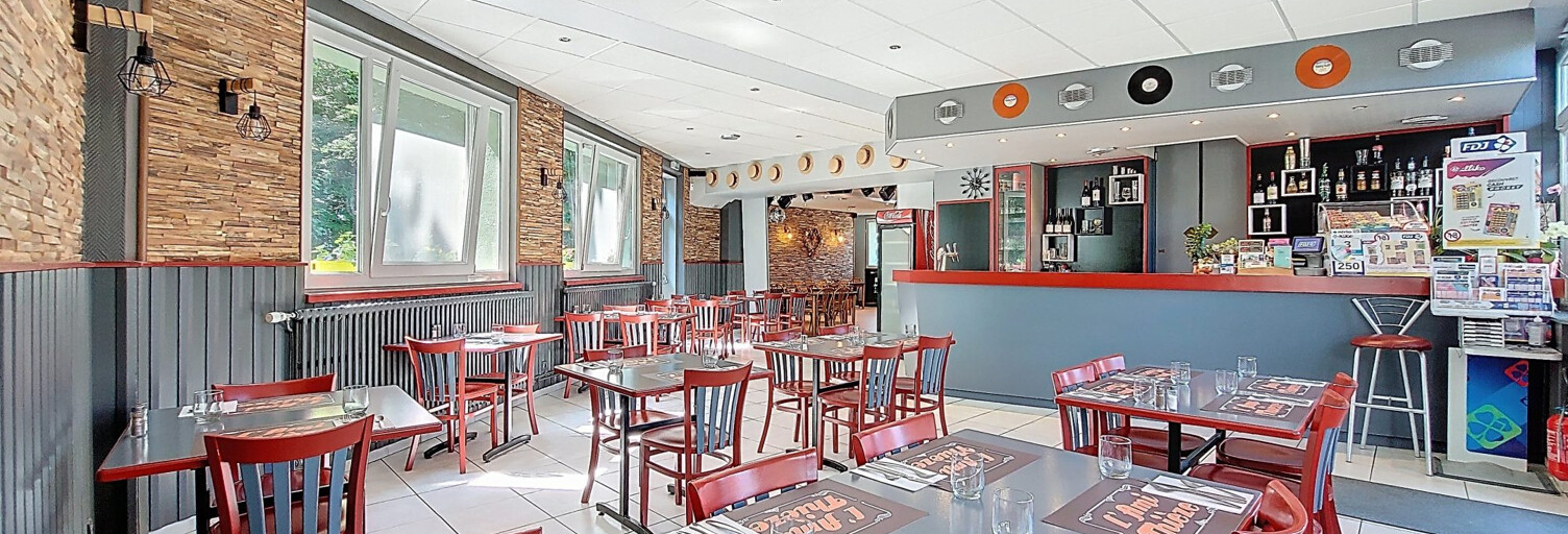 Commerce  100 m² à vendre à Féternes (74500)