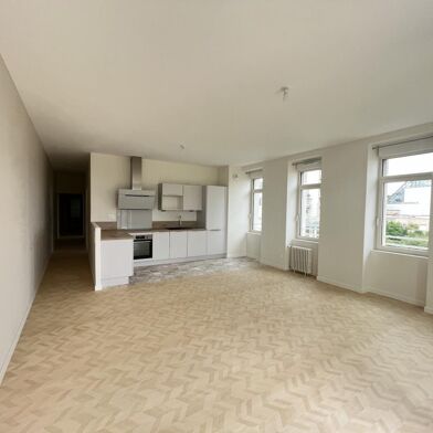 Appartement 3 pièces 770 €