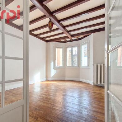 Appartement 4 pièces 175000 €