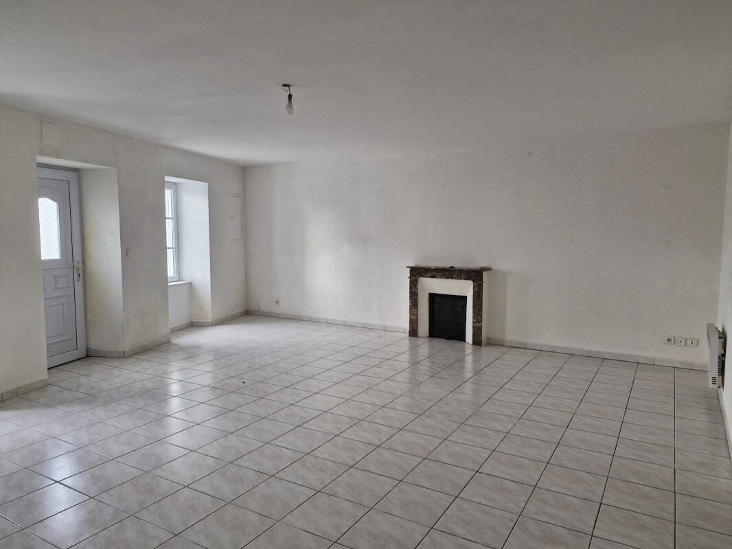 Villa / Maison  T4 à louer Andilly 17230