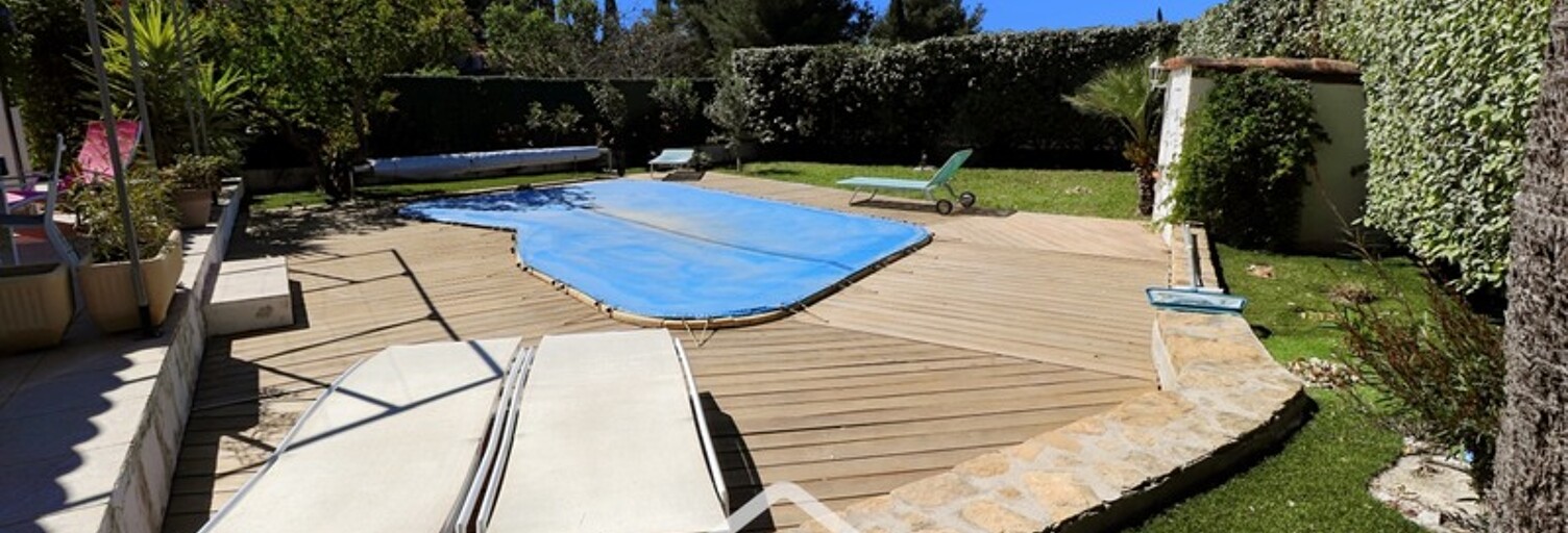 Maison 5 Pièces 100 m² à vendre à Saint-Cyr-sur-Mer (83270)