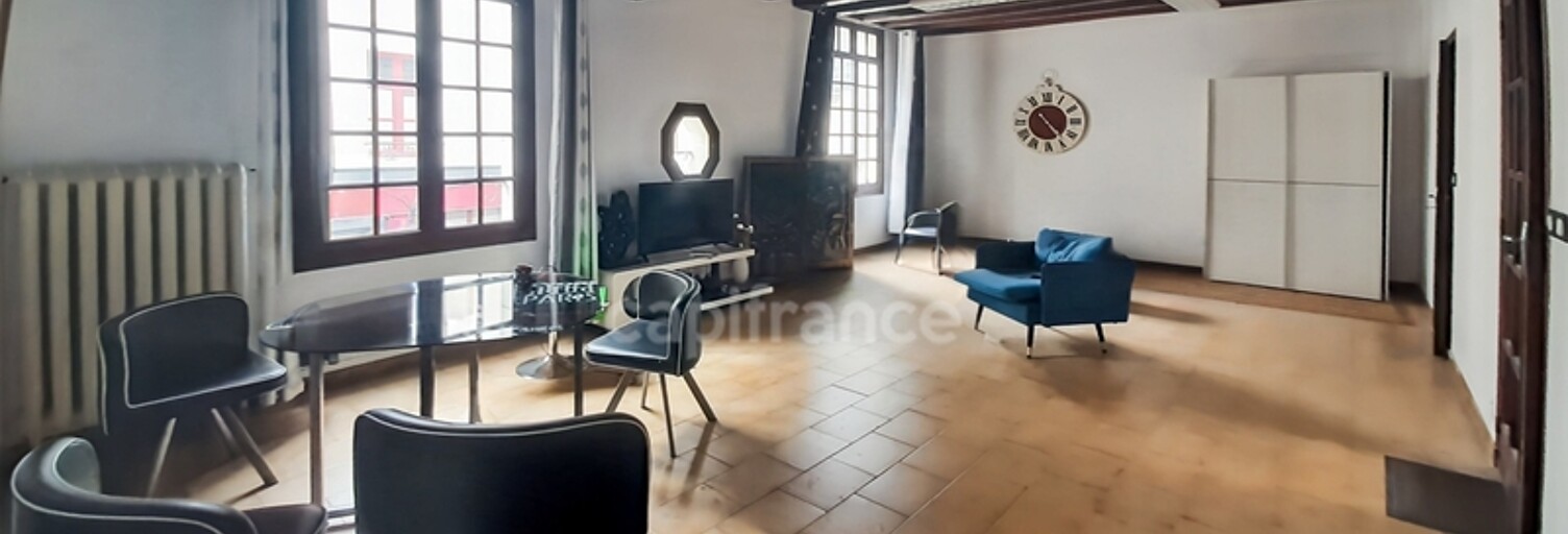 Maison 8 Pièces 222 m² à vendre à Saint-Calais (72120)