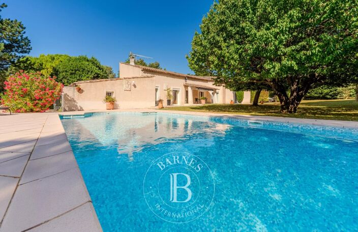 AIX EN PROVENCE NORD - MAISON FAMILIALE 255M² - 6 CHAMBRES - PIS — photo 2