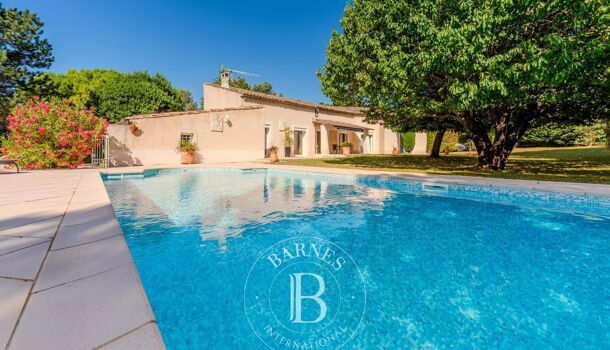 Villa / Maison 8 pièces  à vendre Venelles 13770