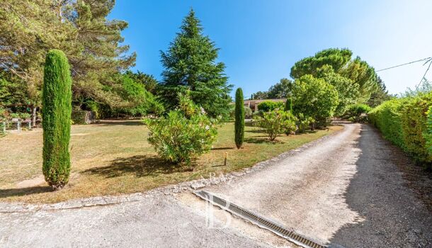 Villa / Maison 8 pièces  à vendre Venelles 13770