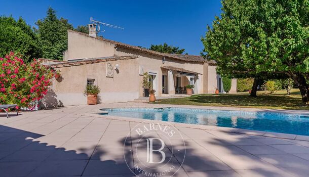 Villa / Maison 8 pièces  à vendre Venelles 13770