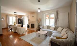 Maison 7 Pièces 221 m² à vendre à La Rochefoucauld-en-Angoumois (16110)