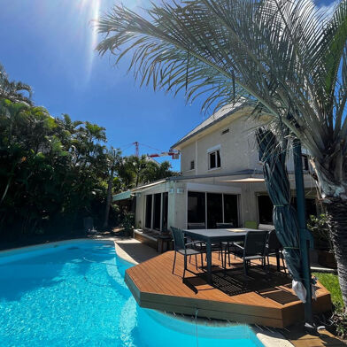 Maison 5 pièces 1050000 €