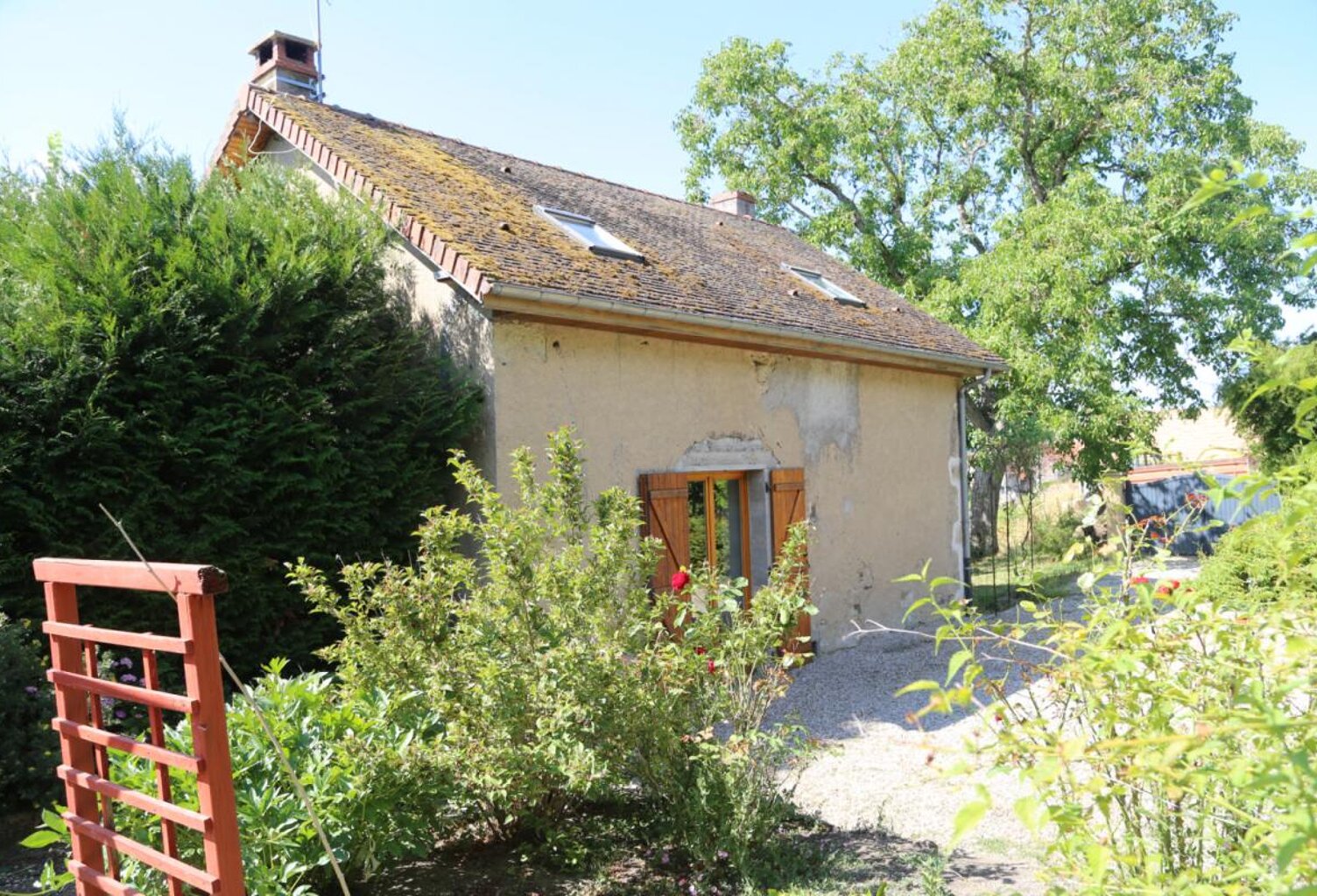 Charmante maison rénovée sur joli parc arboré — photo 1