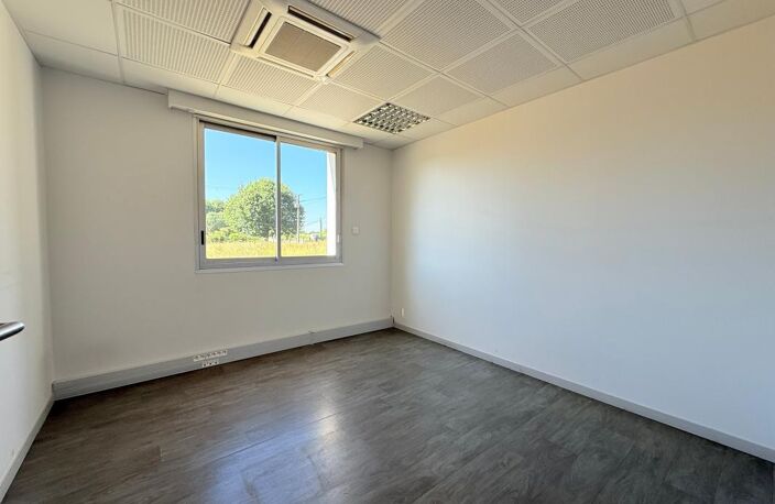 Bureau À Vendre — photo 3