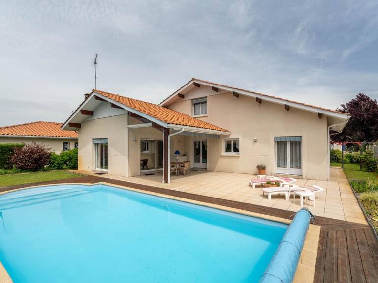 Maison À Vendre — photo 1