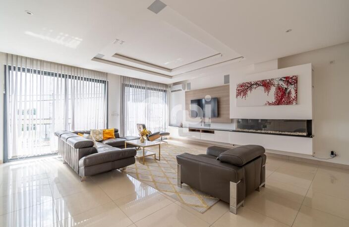 Appartement À Vendre — photo 3