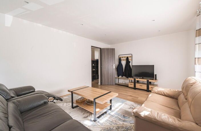 Appartement À Vendre — photo 3