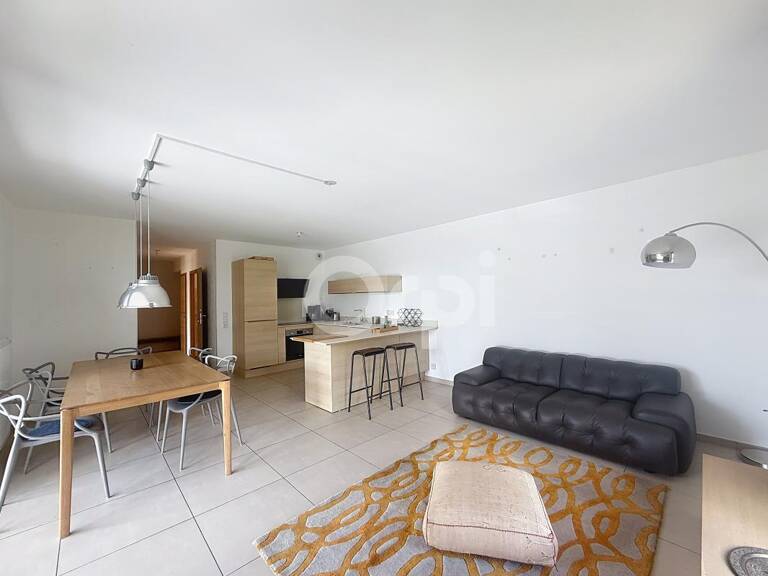 Appartement À Louer — photo 1