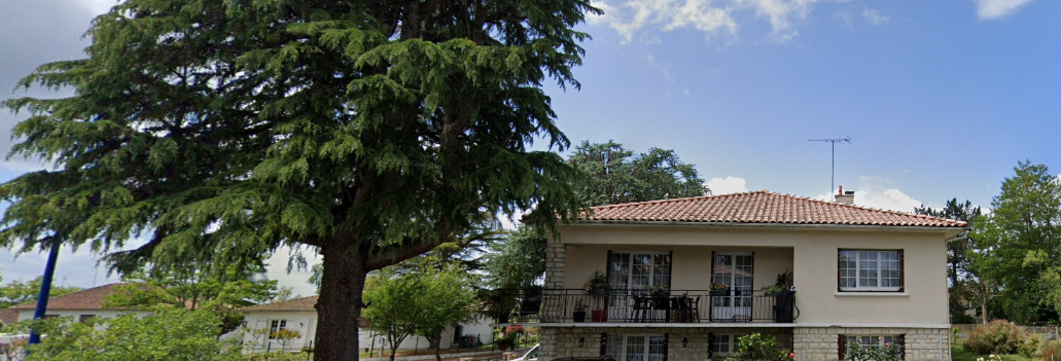 Maison 8 Pièces 200 m² à vendre à La Roche-Chalais (24490)