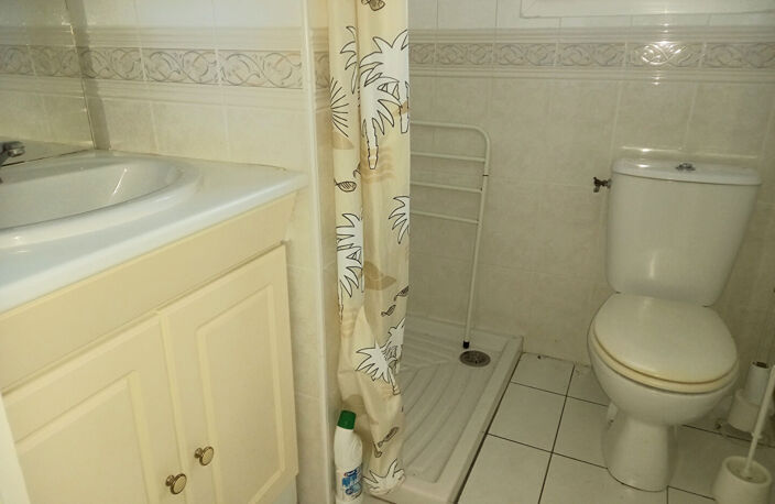 Ensemble immobilier  + terrain constructible avec dépendance- Référence 2146 — photo 5