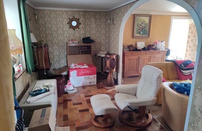 A VENDRE - SOQUET IMMOBILIER MAISON FAMILIALE 5 CHAMBRES - LANGOURLA — photo 2