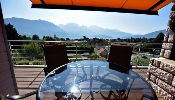 Villa / Maison 8 pièces  à vendre Sévrier 74320