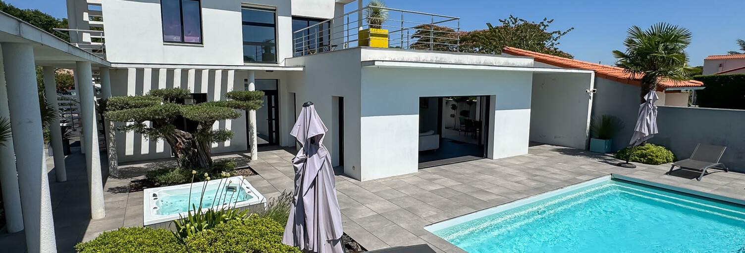 Maison 5 Pièces 187 m² à vendre à Saint-Palais-sur-Mer (17420)