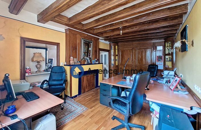 MAISON ATYPIQUE - 4 CHAMBRES - GRAND HANGAR — photo 4