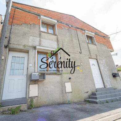 Immeuble  123000 €