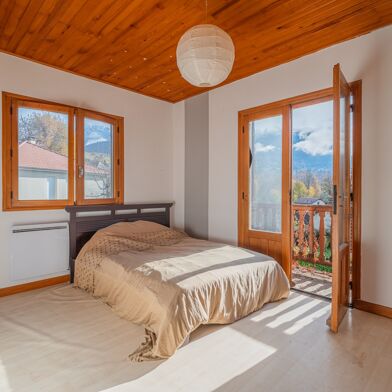 Maison 6 pièces 389000 €