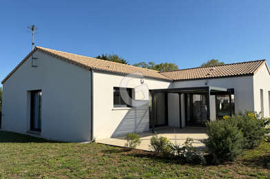 Maison 5 pièces 317900 €