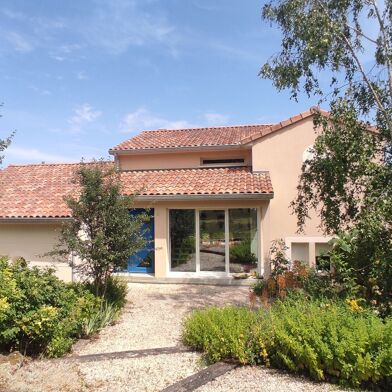 Maison 7 pièces 439000 €