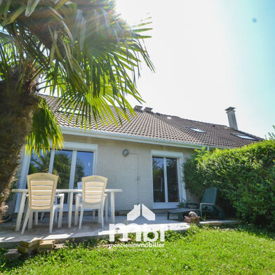 Maison 5 pièces 299000 €