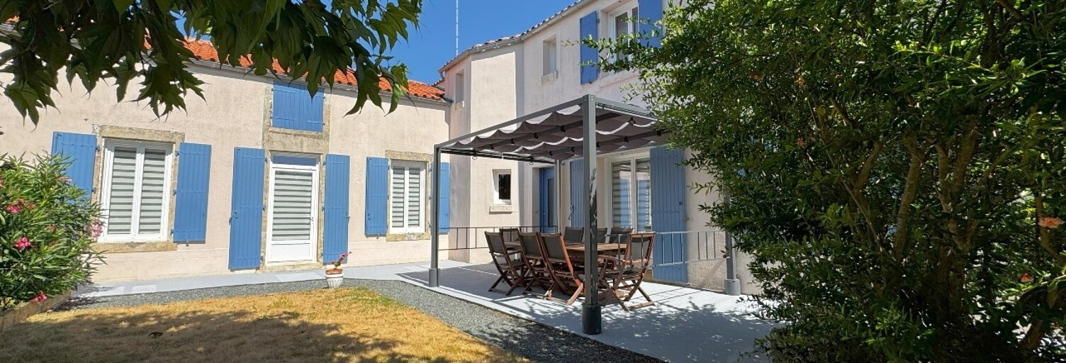 Maison 6 Pièces 136 m² à vendre à L'Orbrie (85200)