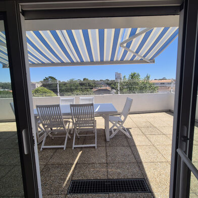 Appartement 3 pièces 472500 €