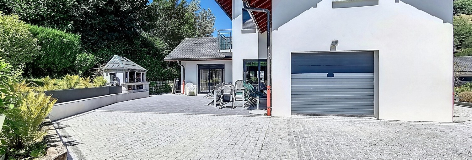 Maison 5 Pièces 135 m² à vendre à Monnetier-Mornex (74560)