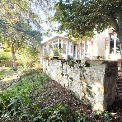 Maison 11 pièces 317700 €