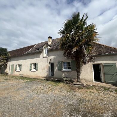 Maison 9 pièces 250275 €